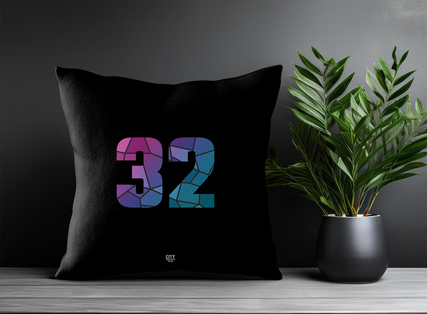 32 Number Pillow Case and Pillow Throw (Black)