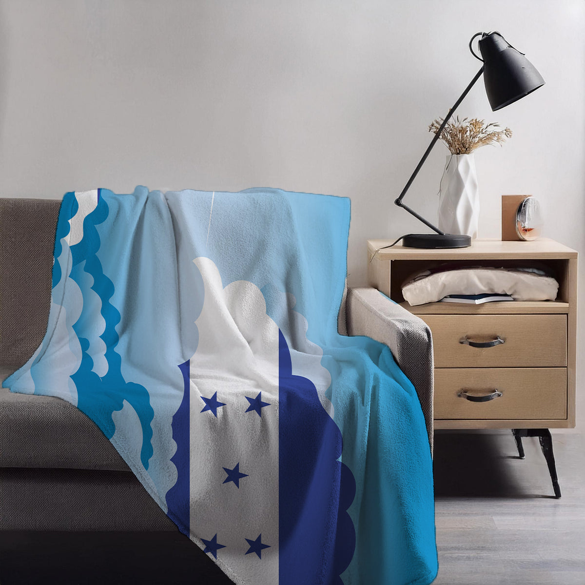 Honduras Day Clouds Blanket Throw